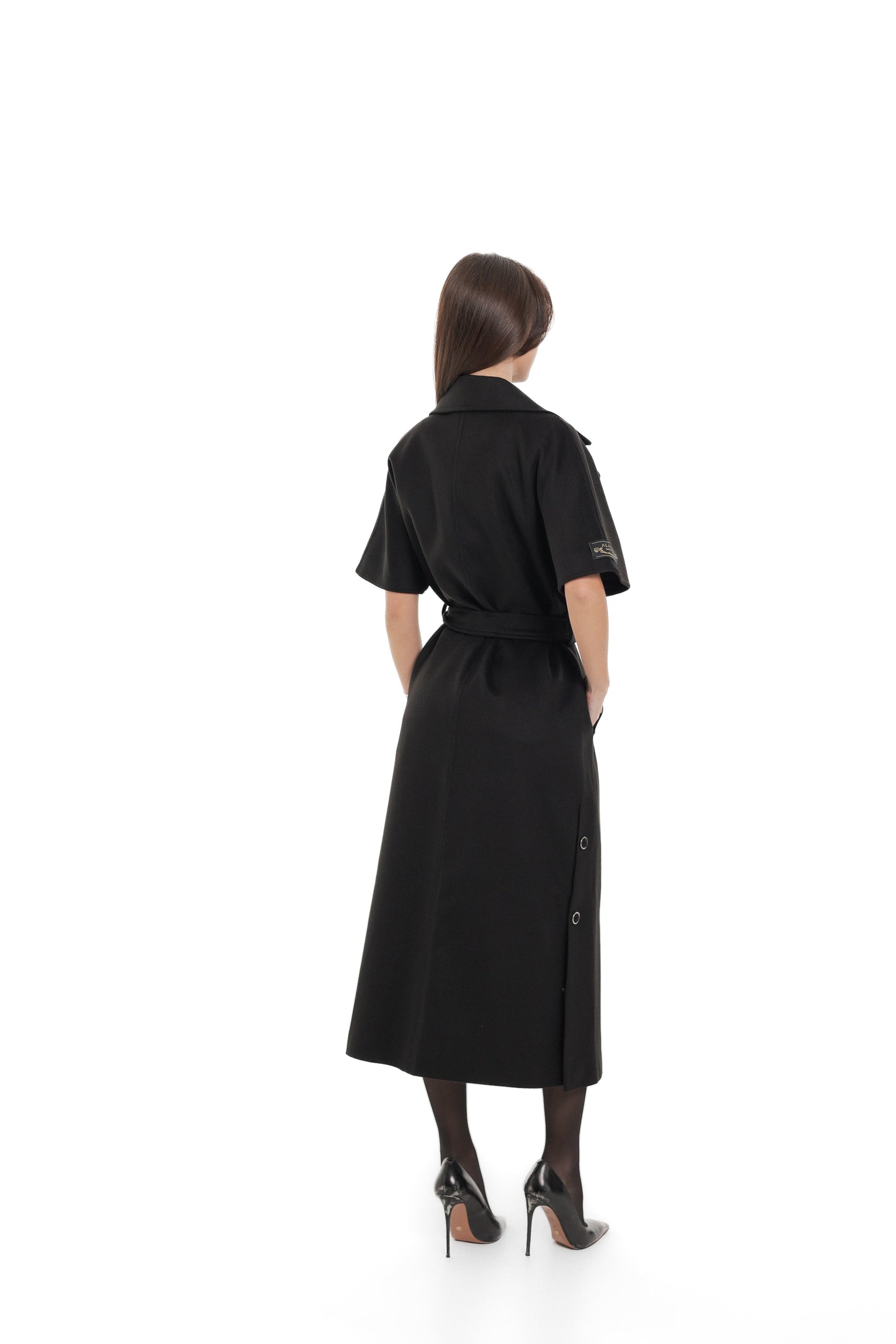Evelyn Structured Short-Sleeve Coat in Black