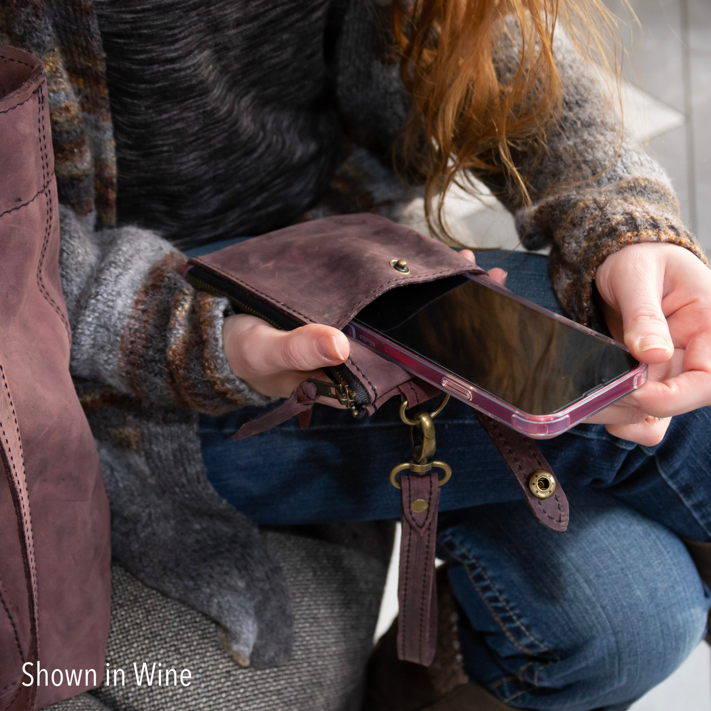 Scalloped Edge Concert Wristlet with Crossbody: Sunset