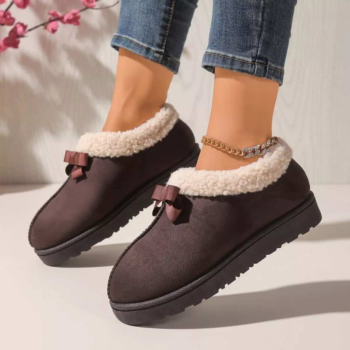 Cozy Bowknot Plush Lined Slip-Ons