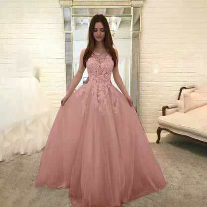 Sleeveless Floral Lace Wedding Dress - Romantic Bridal Gown with Flower Appliqués