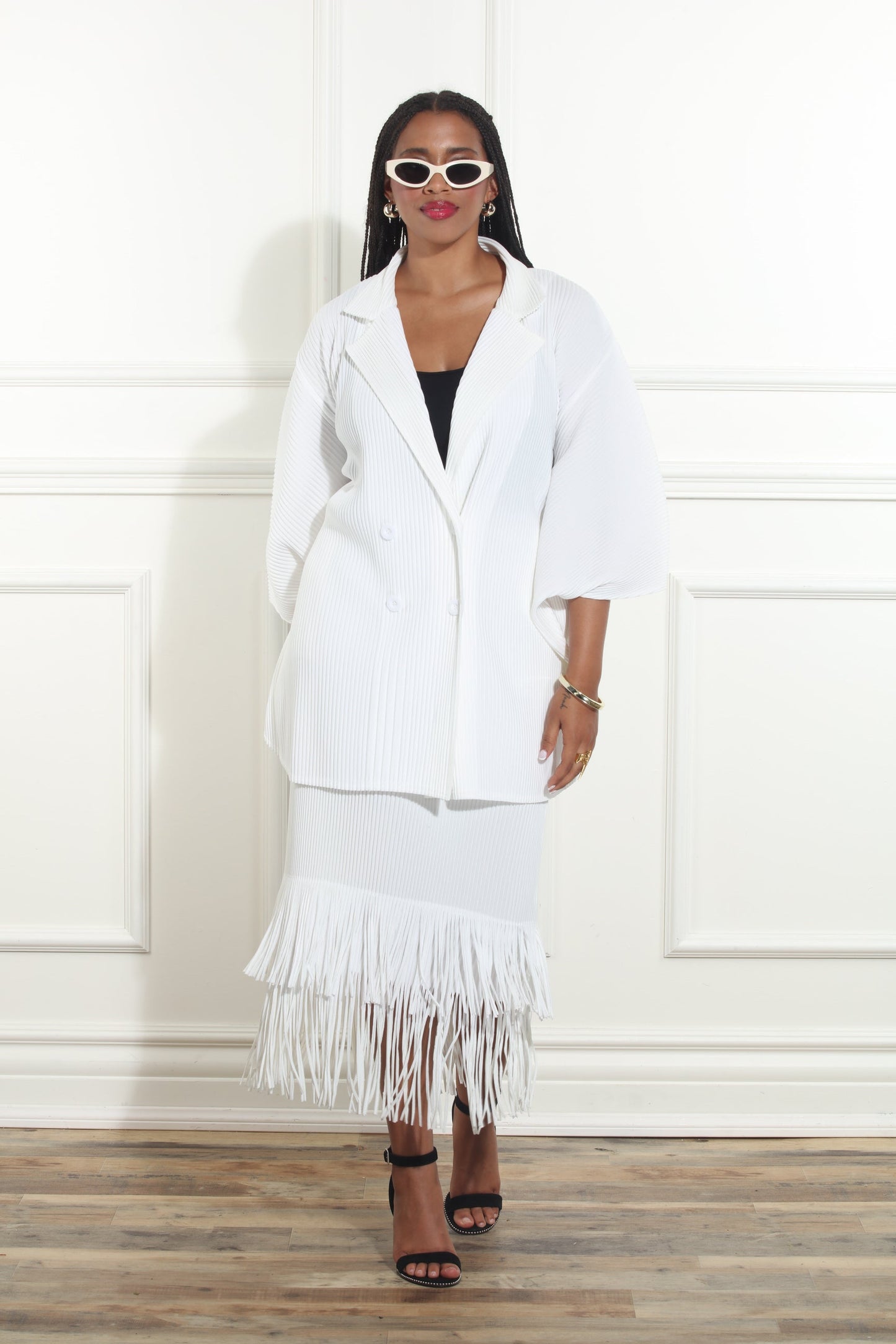 Luxe Moda,  - Style LM-482