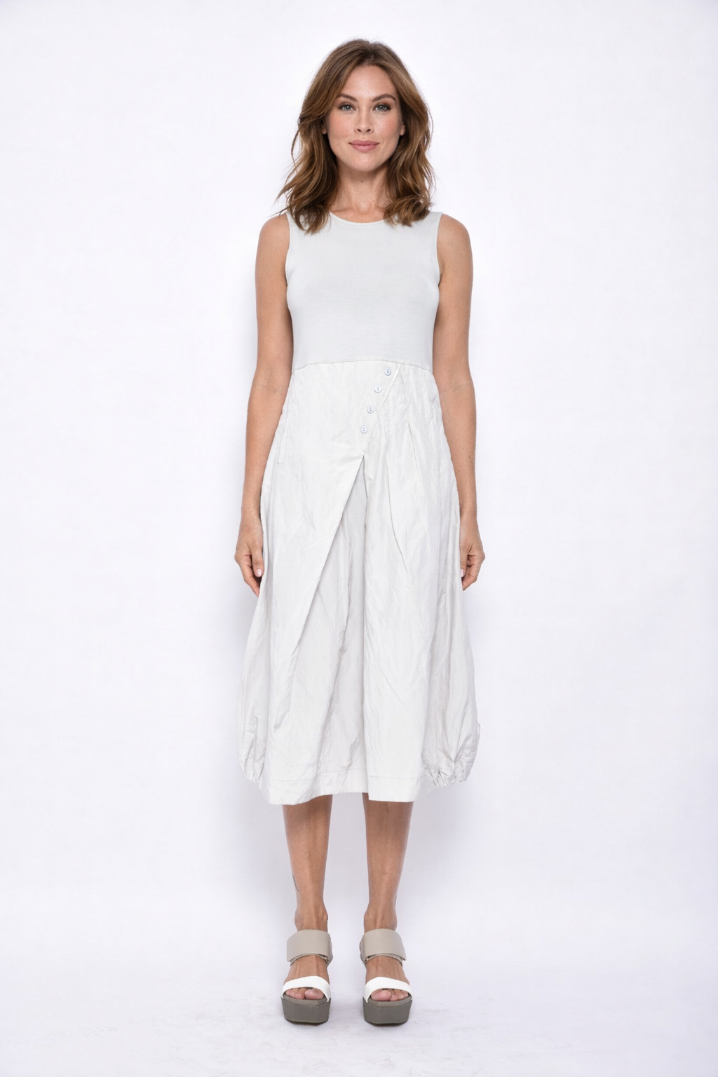 Sleeveless Errand Dress