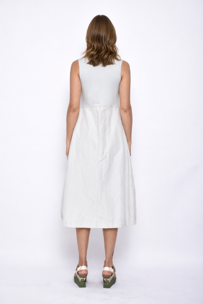 Sleeveless Errand Dress