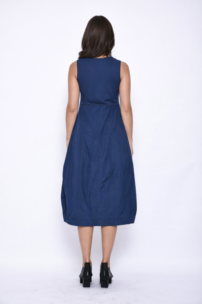 Sleeveless Errand Dress