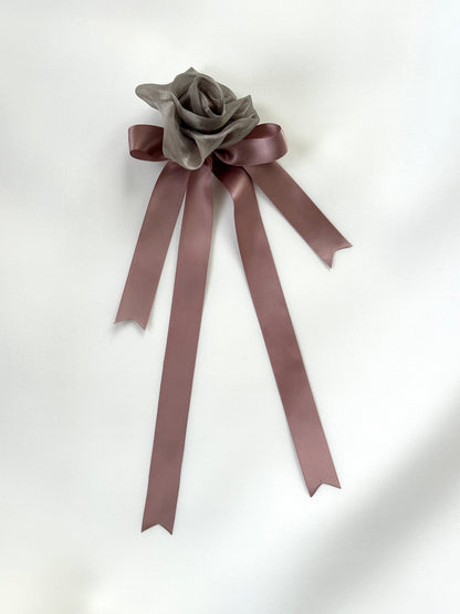 Simone Rose Pin