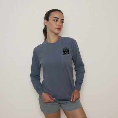 Golden Retriever Dog Mom Pocket Comfort Colors Long Sleeve Shirt