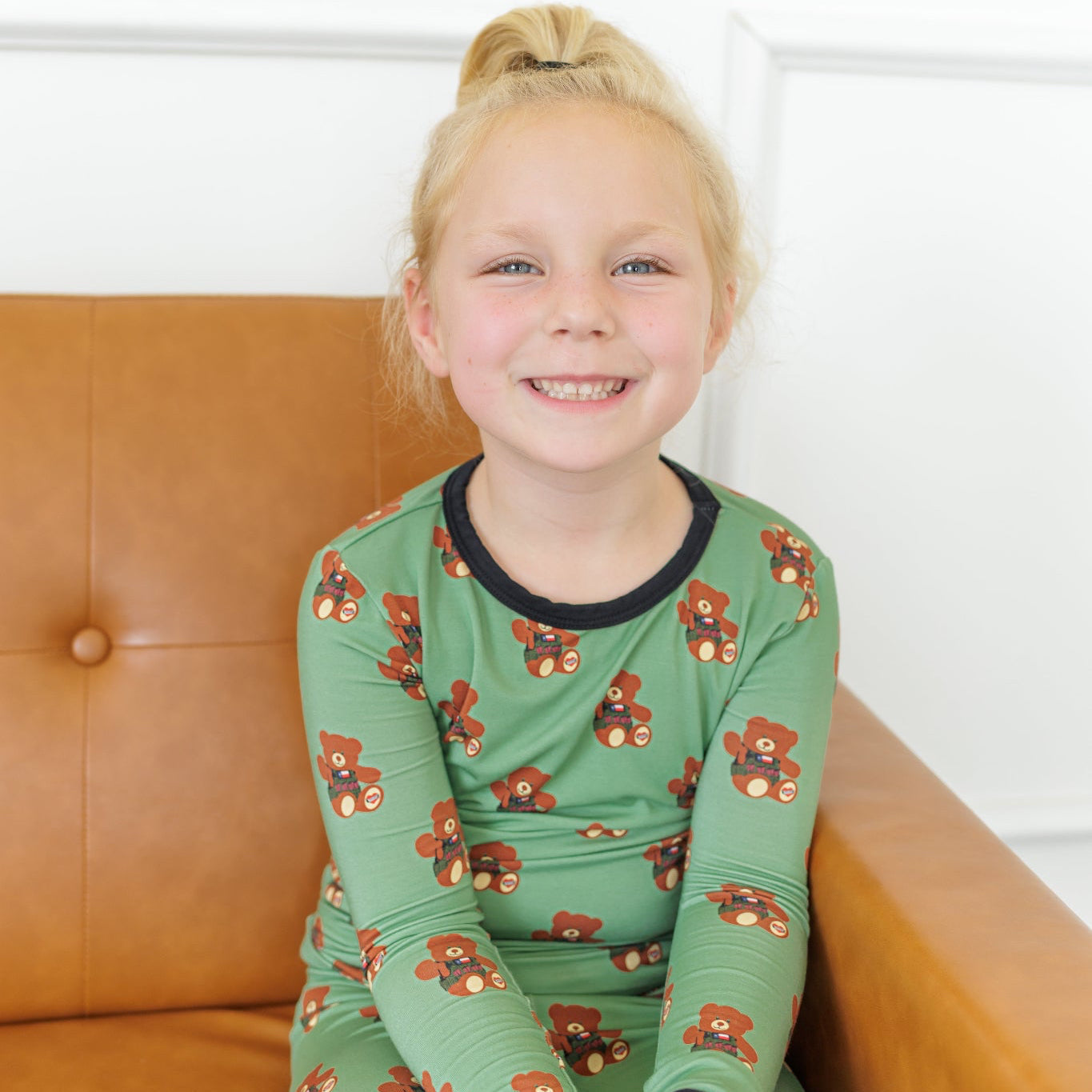 Mama's Bear 2-Piece Set