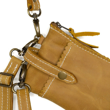 Scalloped Edge Concert Wristlet with Crossbody: Sunset