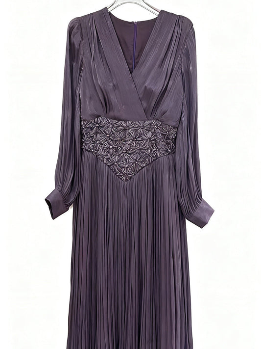 Elegant Long Sleeve Solid Color Diamond Dress Autumn High Grade Waist Slimming Dress Women