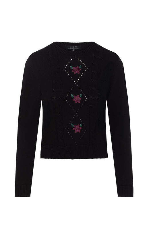Cable Knit With Embroidery