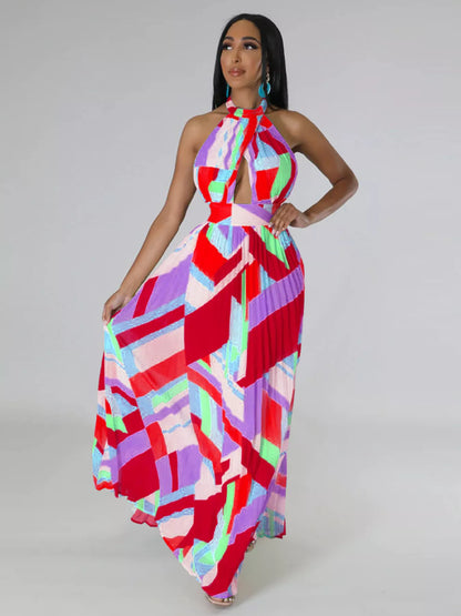 Halter Neck Geometric Print Pleated Maxi Dress